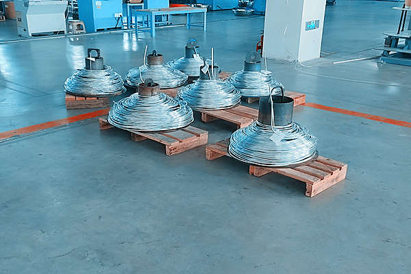 鋅絲廠家直供，安葉錫材大量現貨