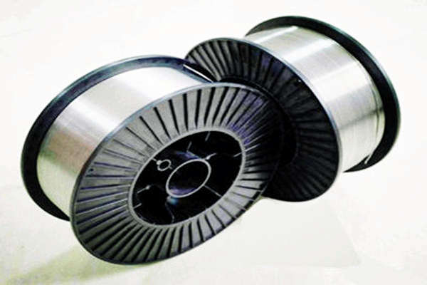 噴涂鋅絲從入門到精通：2025年新手必學(xué)的7個實戰(zhàn)技巧